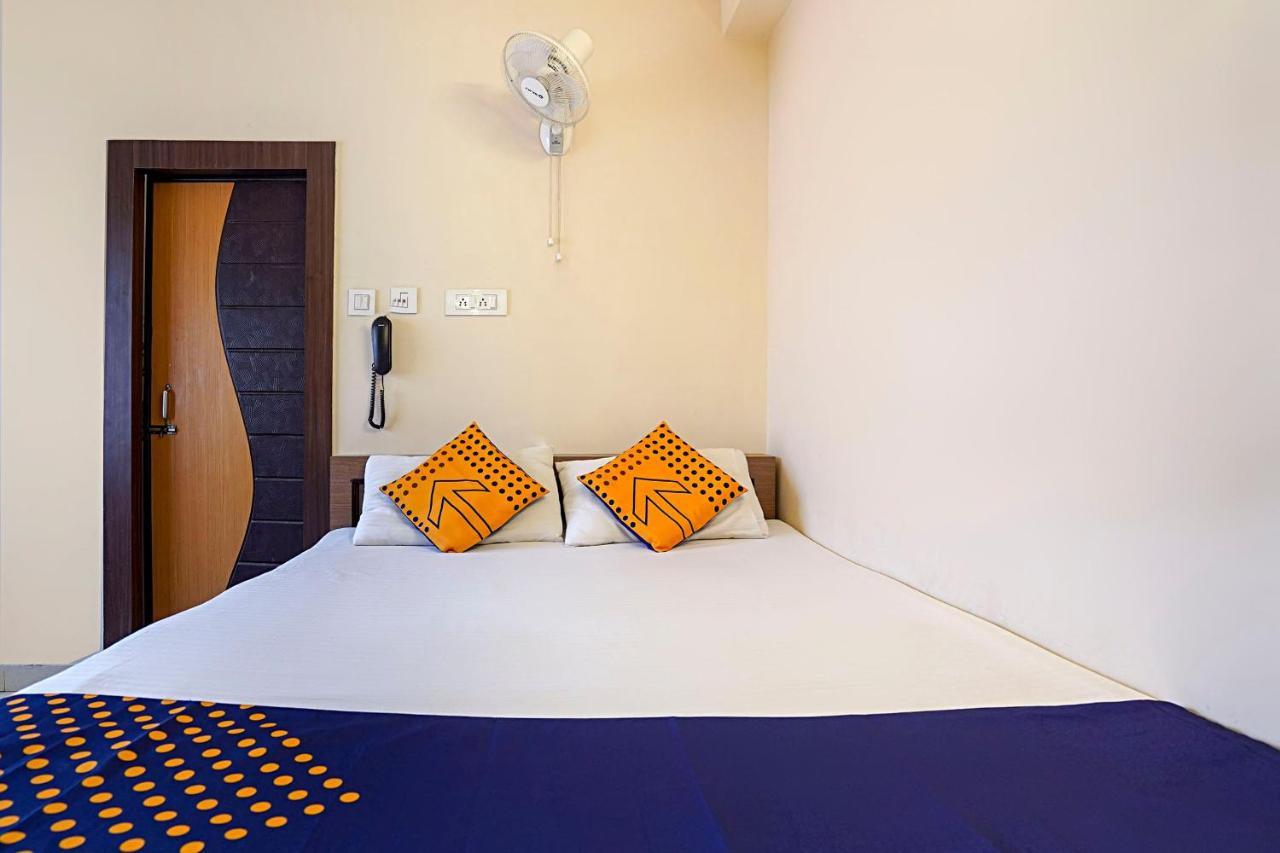 Hotel O Trisha Guest House Dum Dum Buitenkant foto