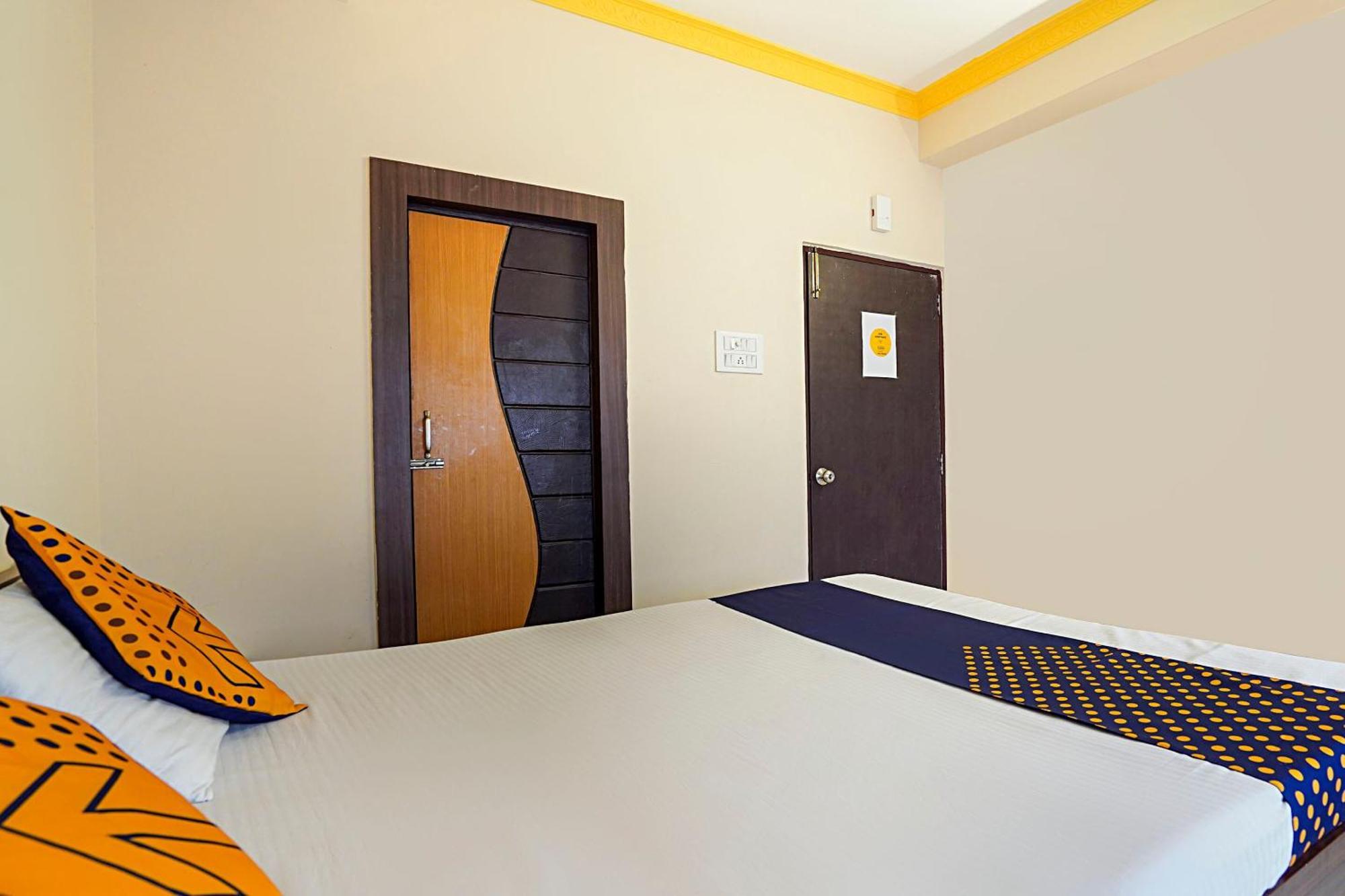 Hotel O Trisha Guest House Dum Dum Buitenkant foto